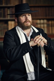 Alfie Solomons character picture for the Picguessr quiz