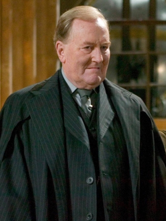 Cornelius Fudge character picture for the Picguessr quiz