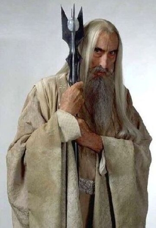 Saroumane character picture for the Picguessr quiz