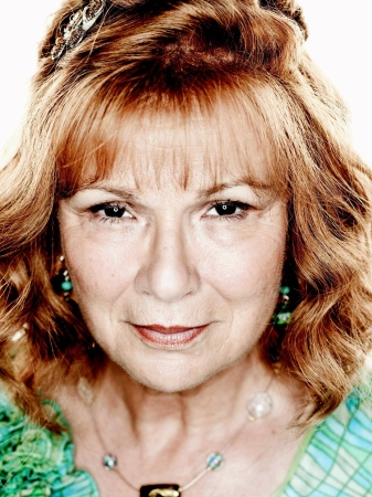 Molly Weasley character picture for the Picguessr quiz